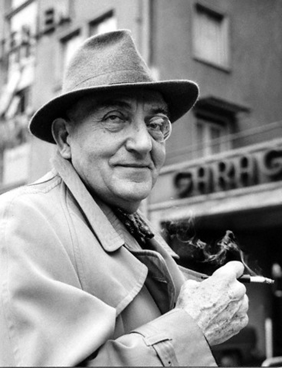 1950s --- Fritz Lang, Austrian-American film director and producer, wearing his habitual monocle. --- Image by © Heinz-Juergen Goettert/dpa/Corbis